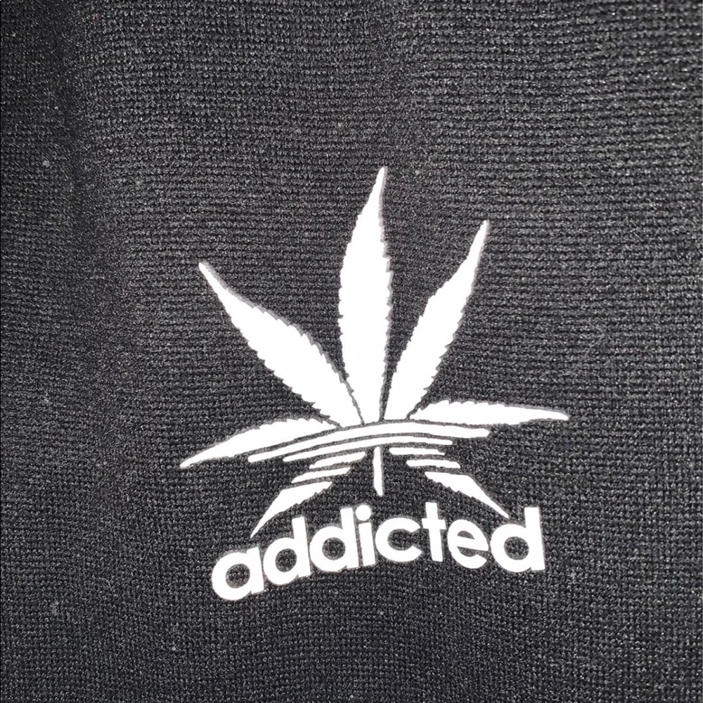 Sweatpants - Picture 2 of 3